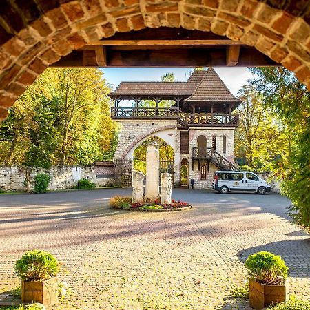 Drevny Grad Park-hotel Lviv Exteriör bild