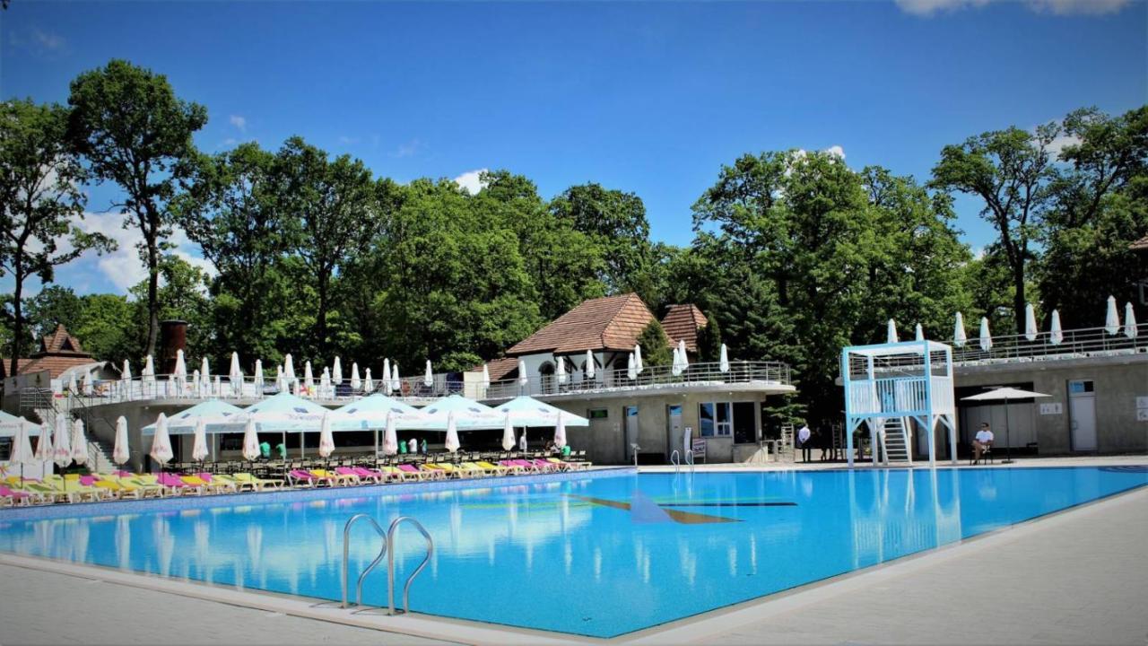 Drevny Grad Park-hotel Lviv Exteriör bild